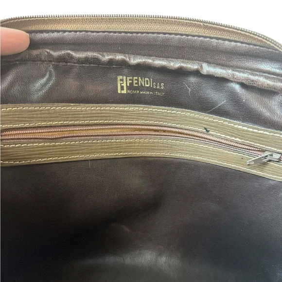 Fendi Vintage Zucchino FF Logo Crossbody - Picture 15 of 15